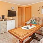Walow Apartment Strietfeld