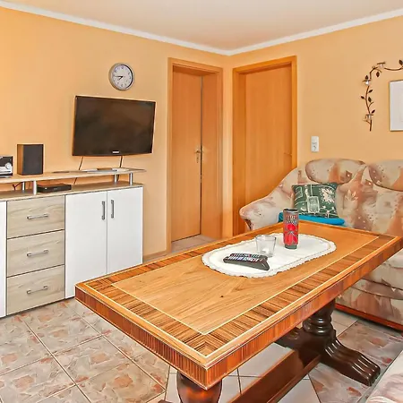 Walow 公寓 Strietfeld